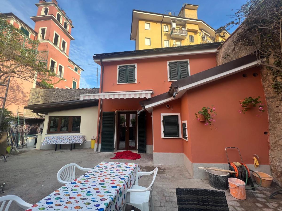 Very Nice Flat In Lerici Exterior photo